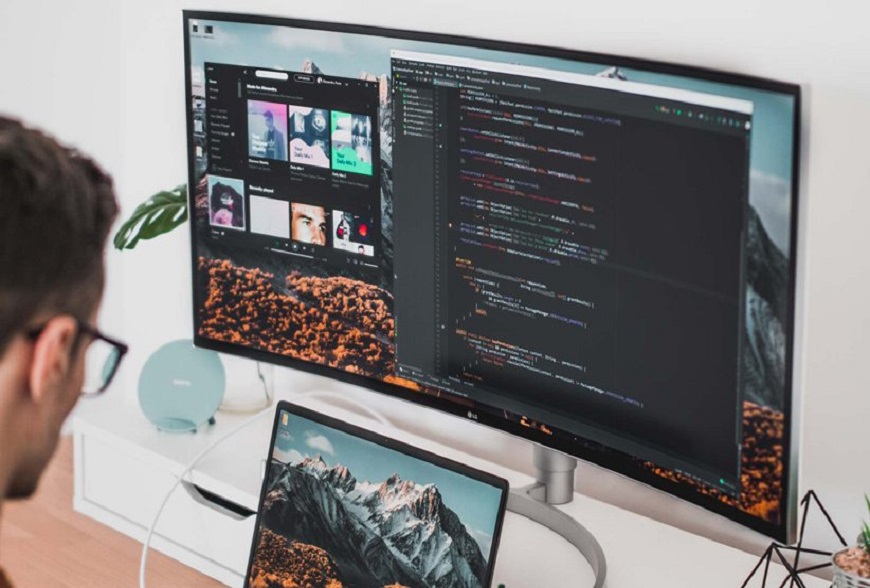 4K-Monitors-41-min